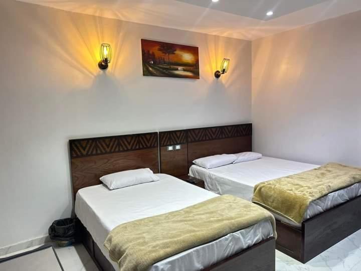 Khufu Pyramids Hotel Kafret el-Gabal Exteriér fotografie