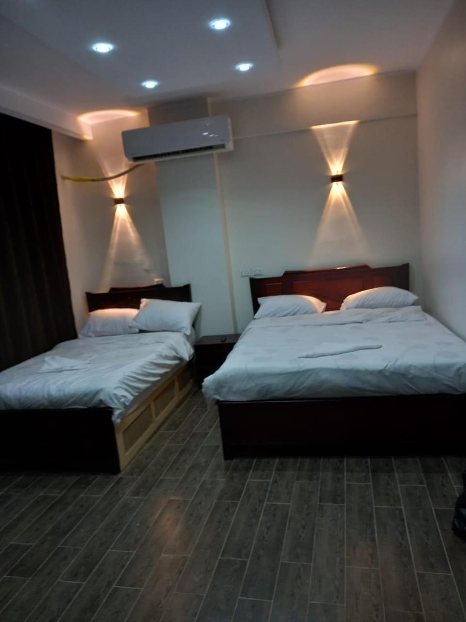Khufu Pyramids Hotel Kafret el-Gabal Pokoj fotografie